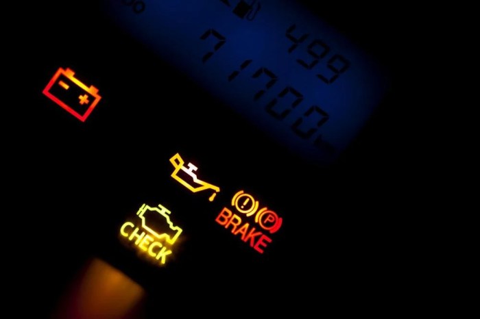 What Does The Brake Light On Your Dashboard Mean | Americanwarmoms.org What Causes Brake Light on Dash to Stay on