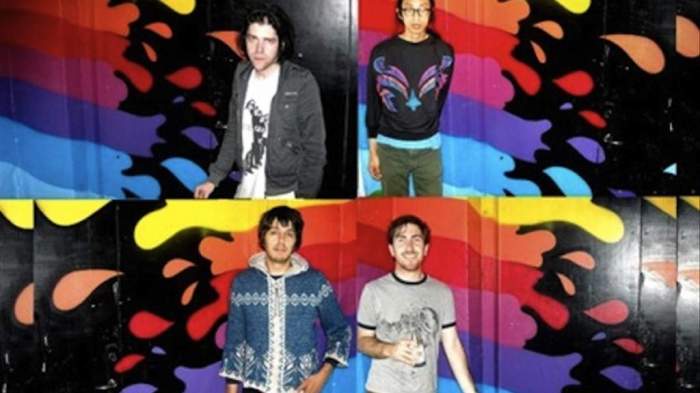 Ariel pinks haunted graffiti plot european tour