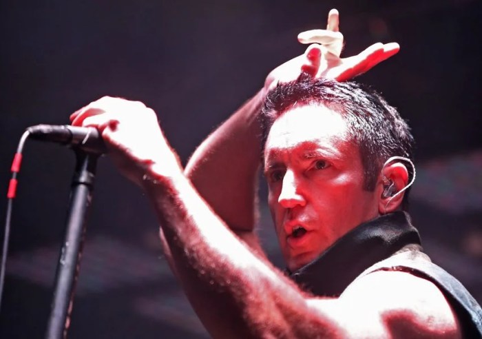 Trent reznor lends voice music to fringe television promo