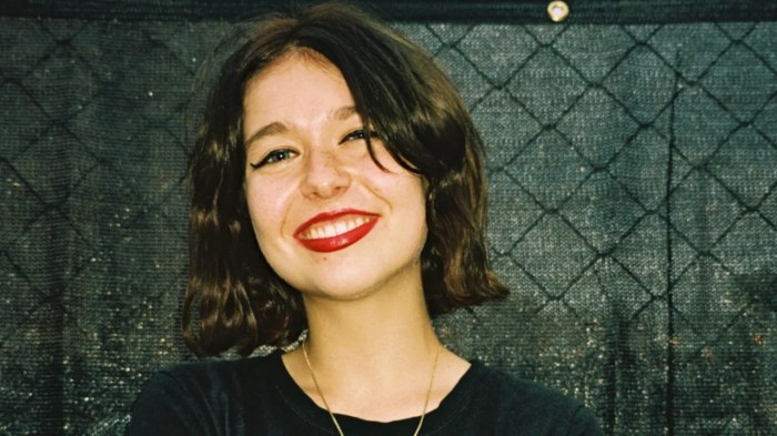 Strokes moretti reveals little joy debut details