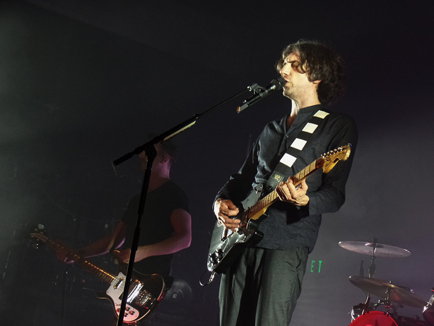 Replacement announced as Snow Patrol's tour cancellation sees them pull ... Snow patrol cancel tour due to guitarists serious neck injury