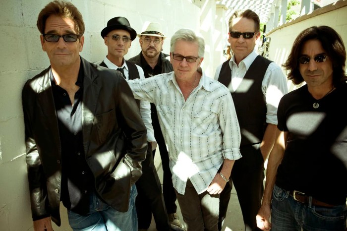 Huey lewis and the news return with new song her love is killin me listen