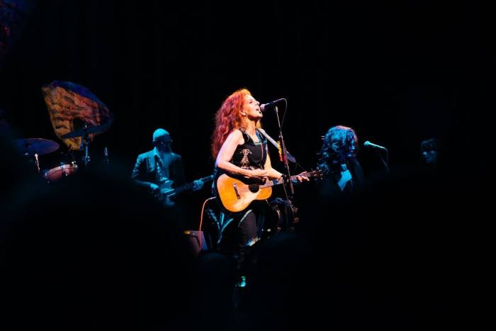 Video: Neko Case’s episode of Austin City Limits Watch neko case play man and night still comes on fallon