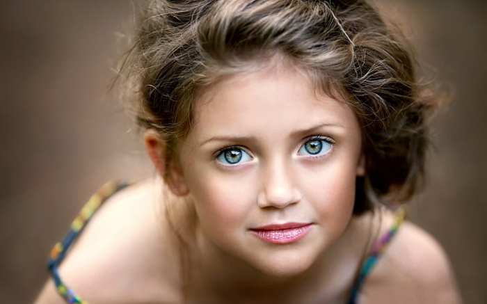 3840x2160px | free download | HD wallpaper: Cute little girl, portrait ... Little ones send album stateside tour with walkmen