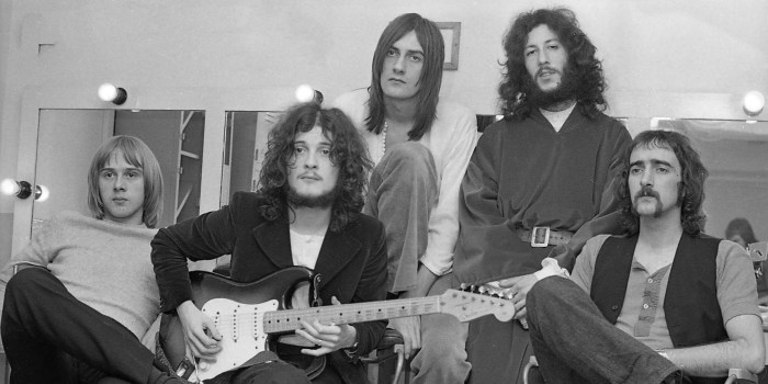 Fleetwood mac announce then play on reissue