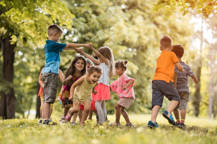 Importance of unstructured play to children’s development - Discover Make a Play Telephone