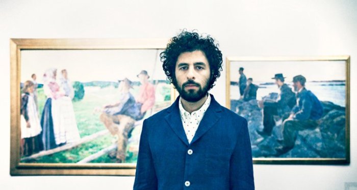 José González Covers Russells Moonwalk