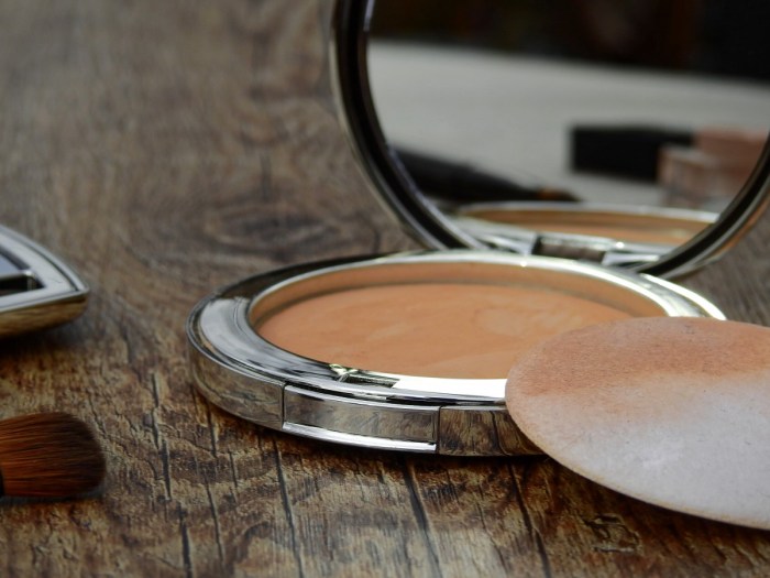 Images Gratuites : fille, peindre, mode, maquillage, cil, produit ... Make Your Own Bubble Bath